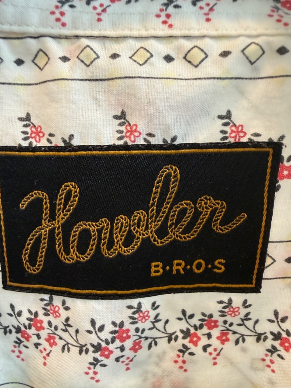 Howler Brothers White Short Sleeve Snaps Pink Floral Stripes Size M Western - Picture 3 of 8